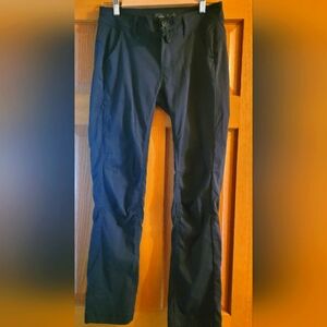 Prana active wear black roll up pants, size 4 women's